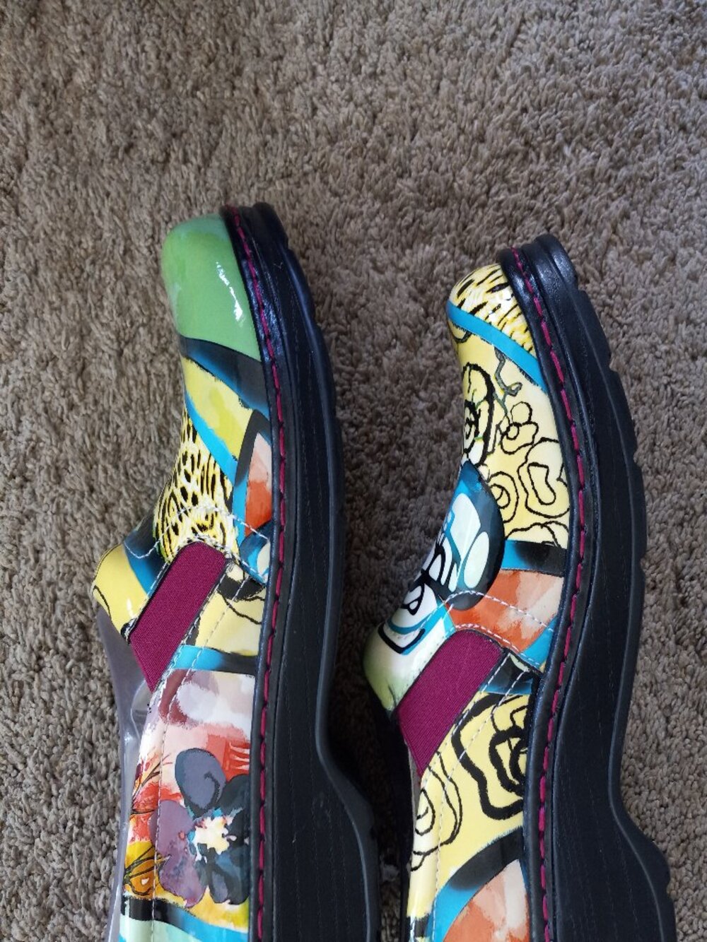 KLOG footwear Naples Mule NWT Sangria Flower 8 - Picture 2 of 5